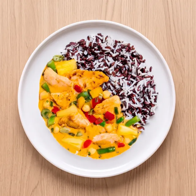 Hähnchen-Curry mit Ananas