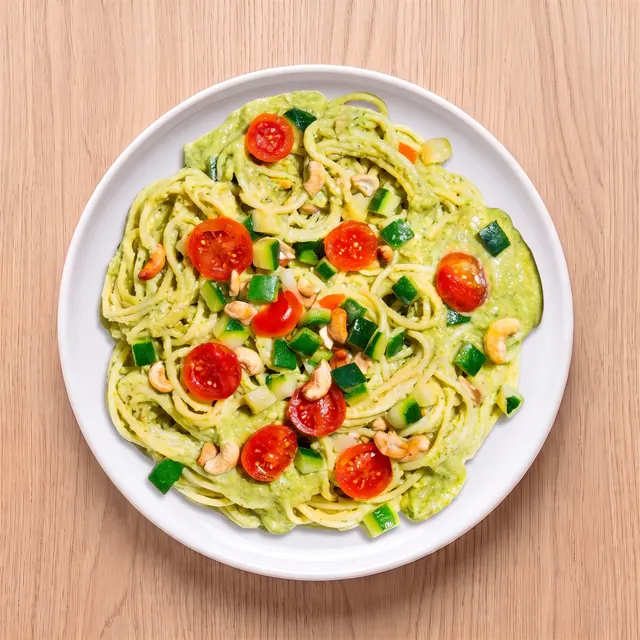 Spaghetti mit Avocado-Pesto